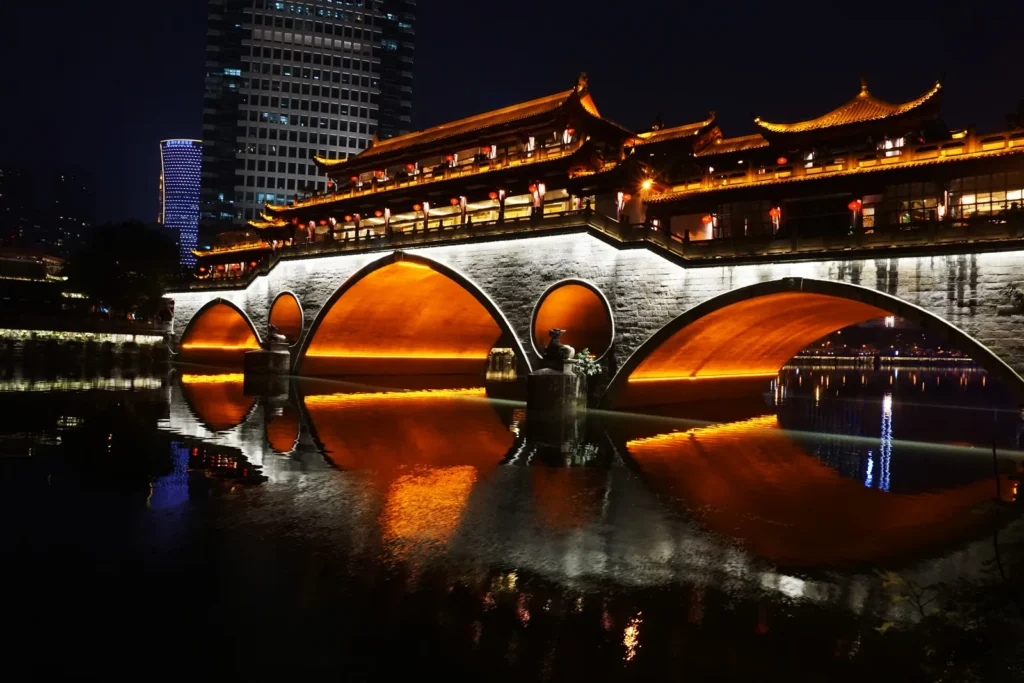 Shanghai, Hangzhou and Chengdu: When a Longer Move Is Worth It